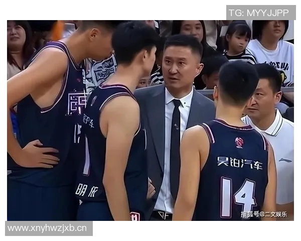 南京篮球队战术引发热议球迷与专家的观点碰撞与分析